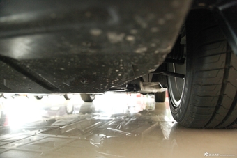 2014款MG6 1.8T掀背自动性能版