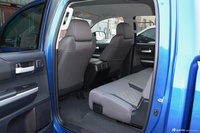 2016款坦途5.7L自动标准版