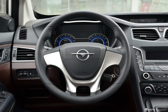 2016款海马V70 2.0L手动适·宜型 5座