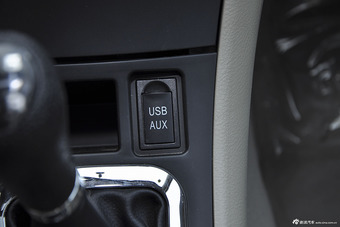 2012款力帆620 1.5L手动基本型