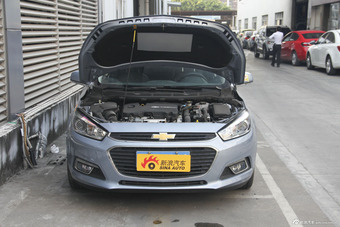 2015款科鲁兹1.4T自动旗舰版