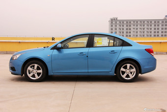 2012款科鲁兹1.6SE手自一体舒适版