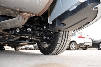 2014款宝马2系220i运动设计套装