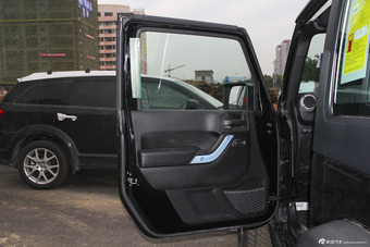 2015款牧马人3.6L自动两门舒享版Rubicon