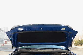 2016款坦途5.7L自动标准版