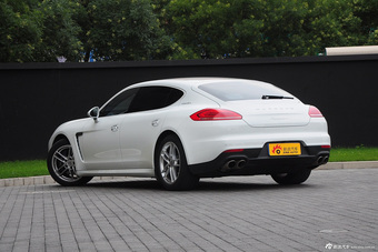 2014款保时捷Panamera 4 Executive 3.0T