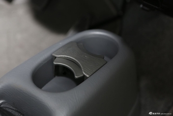 2013款北斗星创业版1.0L手动实用型