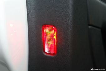 2013款奥迪TTS Coupe 2.0TFSI quattro