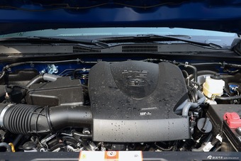 2016款丰田塔库玛3.5L手动标准版