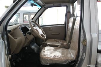 2012款小康K01座椅空间