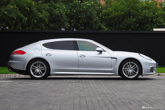 2014款Panamera Executive 3.0T