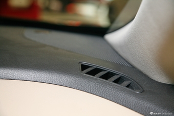 2014款天籁 公爵2.5L XV荣耀版