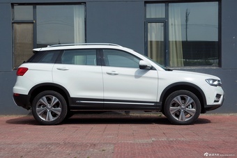 2015款哈弗H6 Coupe 2.0T手动两驱精英型