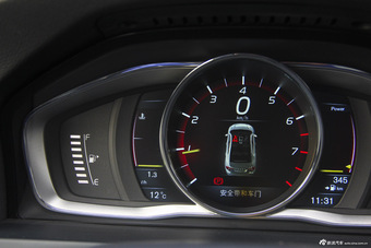2015款沃尔沃S60 2.0T自动 T5个性运动版