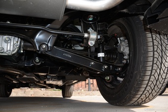 2016款斯巴鲁XV 2.0L自动舒适导航版