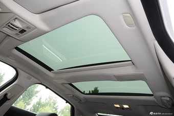 2015款捷豹XJL2.0T两驱典雅商务80周年典藏版