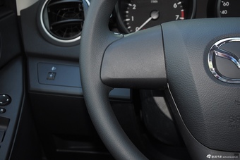 2015款马自达3星骋两厢1.6L手动舒适型