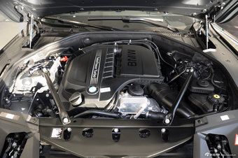 2013款宝马7系实拍