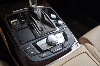 2014款奥迪A6L 35 FSI quattro 豪华型