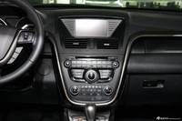 2015款奔腾X80 2.0L自动豪华型到店实拍