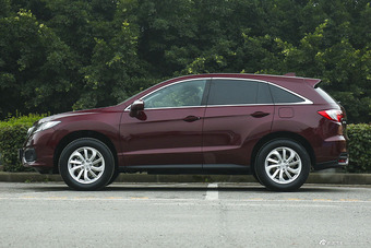 2016款讴歌RDX 3.0L自动两驱精锐版