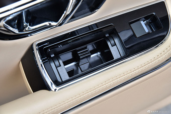 2015款捷豹XJL 3.0 SC典雅商务80周年典藏版