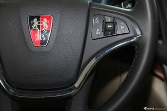 2012款荣威950 2.4L LUX豪华版