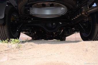 2016款瑞风M5 2.0T手动汽油商务版