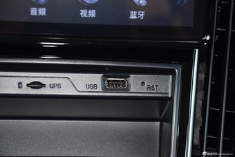 2016款森雅R7 1.6L手动尊贵型