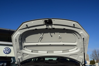 2016款途锐3.0T自动R-Line