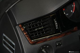 2013款新宝来到店实拍