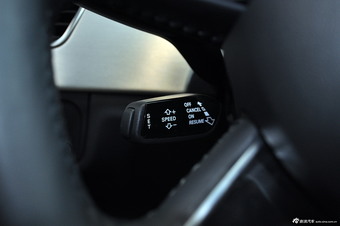 2013款奥迪A8L 50TFSI quattro舒适型