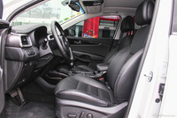 2015款索兰托L  2.2T自动柴油四驱精英版 7座