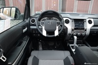 2016款坦途5.7L自动标准版