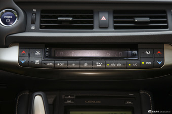 2014款雷克萨斯CT 1.8T自动200h精英版单色