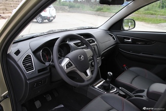 2014款北汽幻速S2豪华型图片