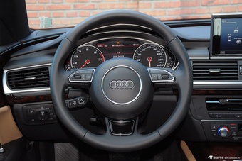 2016款奥迪A7 50TFSI quattro动感型
