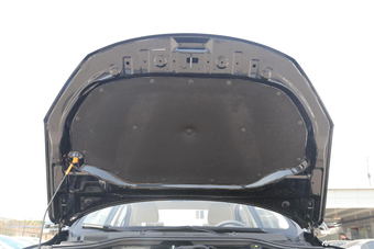 2016款荣威360 1.5L手动智屏版