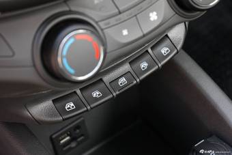 2015款赛欧3到店实拍