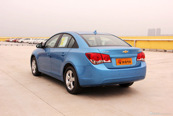 2012款科鲁兹1.6SE手自一体舒适版
