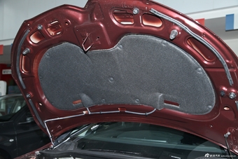 2013款世嘉三厢1.6L手动品尚型