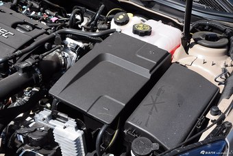 2015款君威1.6T自动领先技术型