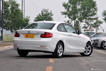 2014款宝马2系220i领先型
