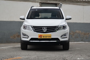 2016款宝骏560 1.8L手动豪华型
