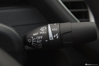 2016款纳5 1.8T自动智慧型