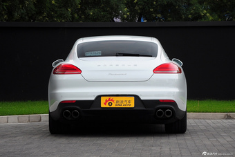 2014款保时捷Panamera 4 Executive 3.0T