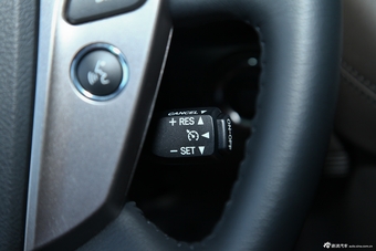 2012款皇冠V6 2.5L Royal Saloon