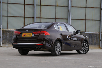 2015款起亚K4 1.8L自动DLX Special