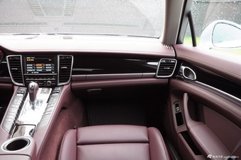 2014款Panamera Executive 3.0T