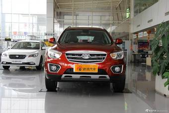 2015款奔腾X80 2.0L自动豪华型到店实拍